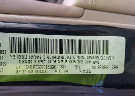 2015 Jeep Grand Cherokee Overland z USA, uszkodzony, nr VIN 1C4RJECG3FC152601